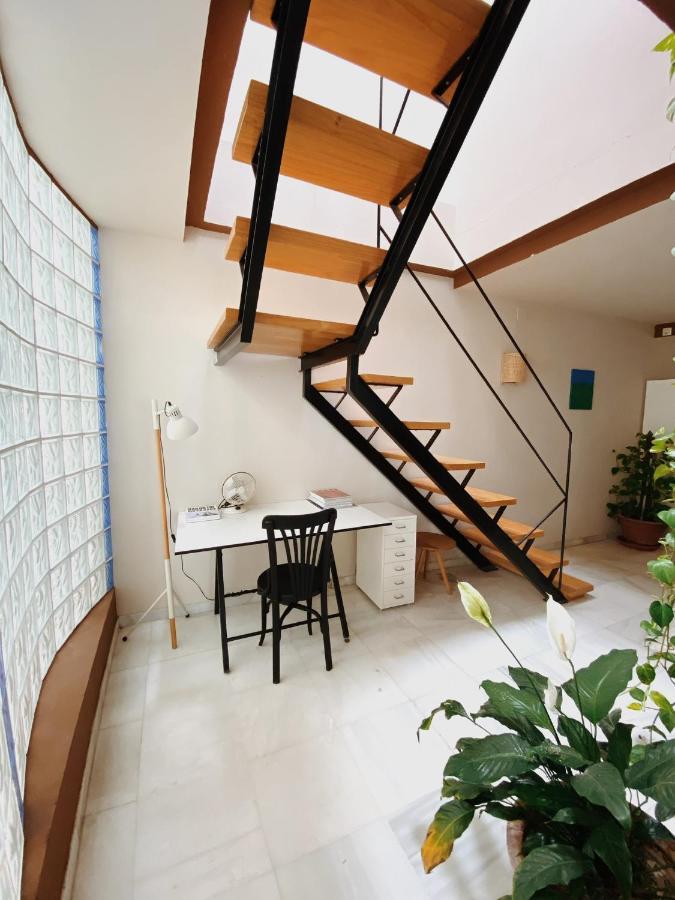 Apartment Cool Loft In The Old Town With Rooftop Terrace And Fireplace